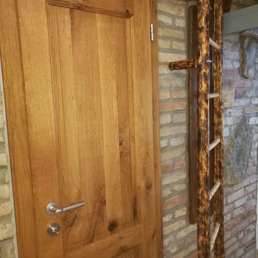 Traditional Piran